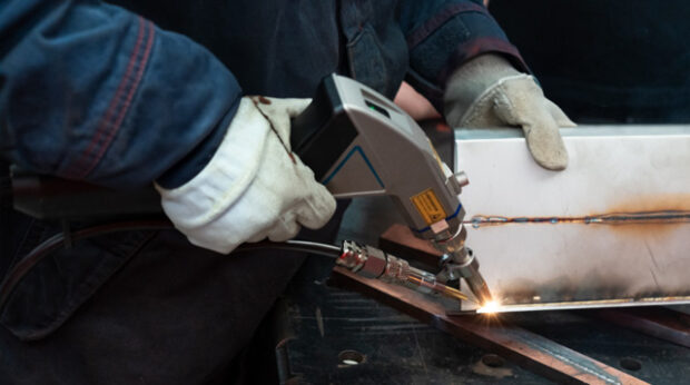 Tecnorobot: Prototipazione 3D per Soluzioni su Misura thumbnail